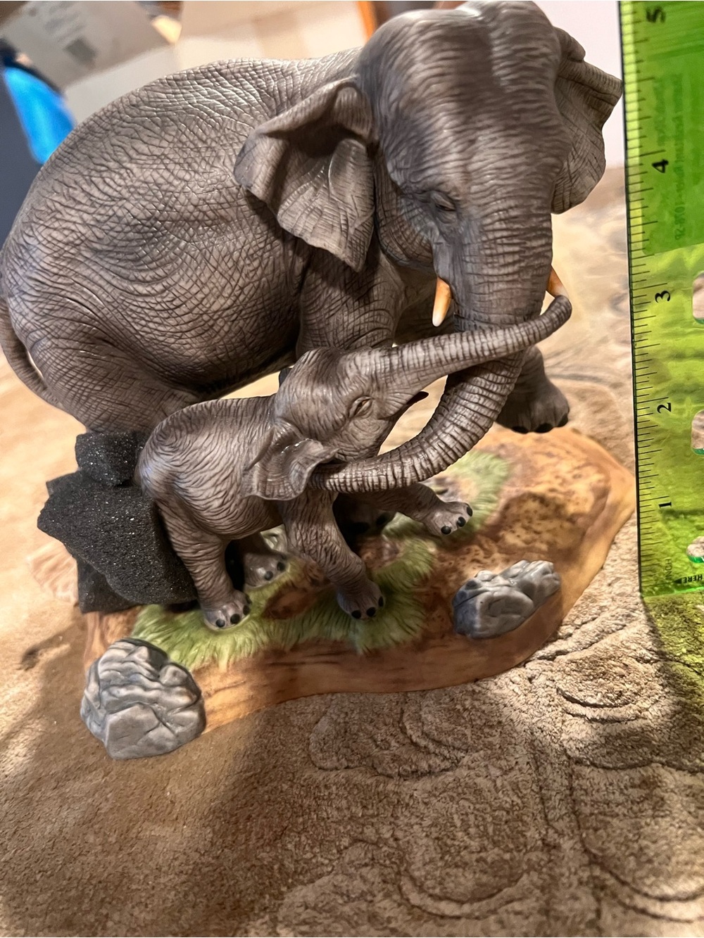 Lenox Gray Elephant Mom and Calf Figurine - Decorative Sculpture